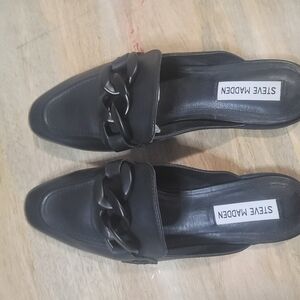 Steve Madden Black Chain Mules